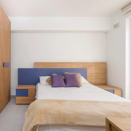 Διαμέρισμα Brand New 2 Bdr Just Off Seafront