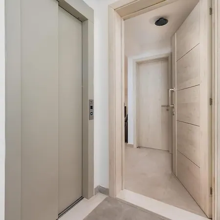 Διαμέρισμα Brand New 2 Bdr Just Off Seafront Gzira