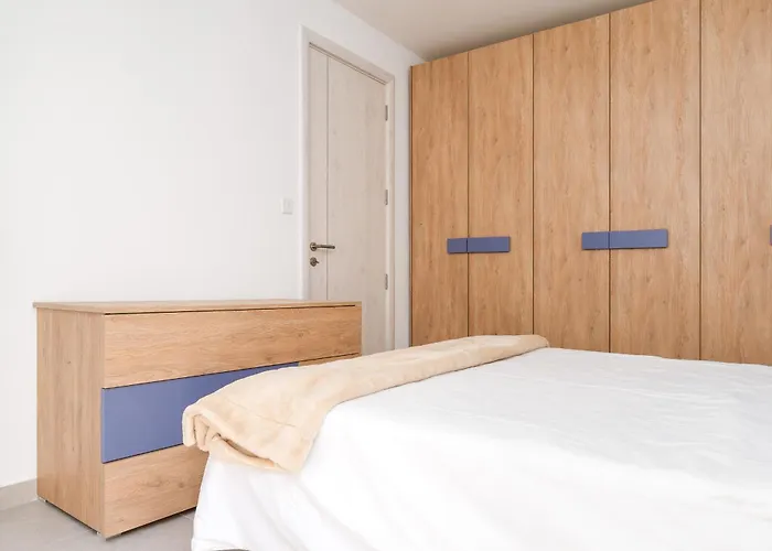 Brand New 2 Bdr Just Off Seafront Lejlighed Gzira